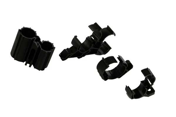 Clips plásticos pretos